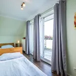 Haus Regenpfeifer 4 *