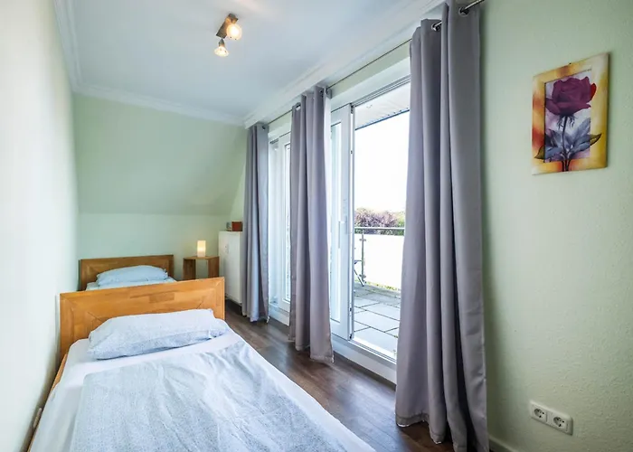 Haus Regenpfeifer 4 *
